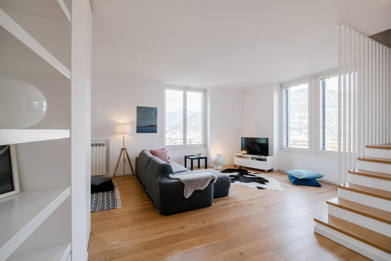 Modern Luxury Attic - BymyhomeinКомо Екстериор снимка